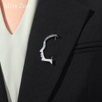 Line Carved Half Face Enamel Pin Simple And Elegant Gold Silver Line Brooches Backpack Lapel Badge Jewelry Gift For Friends