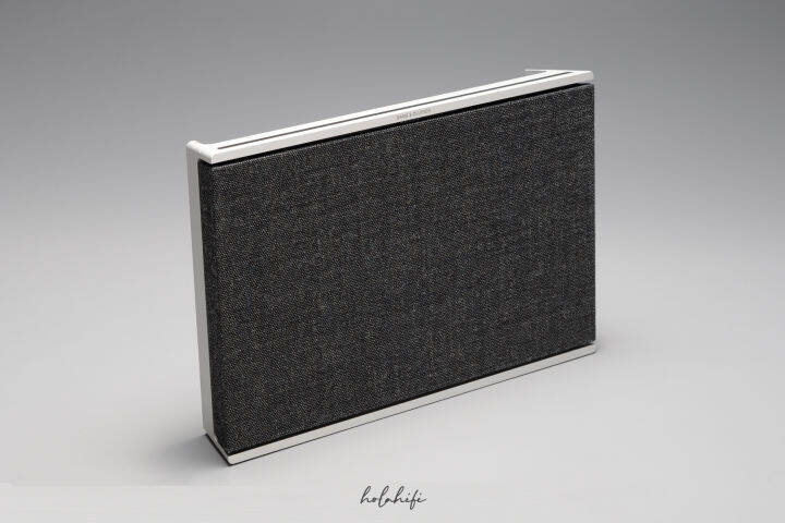 b-amp-o-beosound-level-non-gva-natural-dark-grey-ลำโพงพกพา-luxury-จาก-bang-amp-olufsen-สินค้ารับประกัน-2ปี-พร้อมส่งเลย