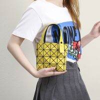 Issey Miyake Creative geometric rhombus handbag fashionable simple mobile phone bag new mini small square box rhombus bag square