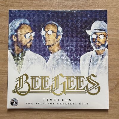 แผ่นเสียง Bee​ gees: time​less the​ all-time​ greatest​ hits 2lp canada **อัลบั้มรวมเพลงของวง มือหนึ่ง ซีล