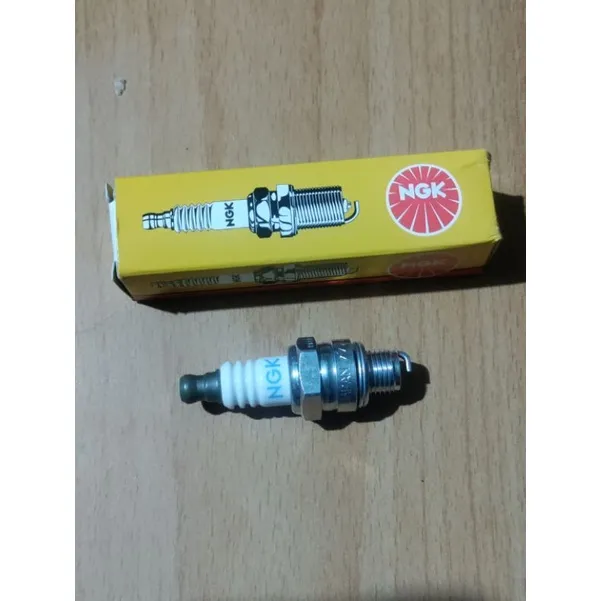 NGK CMR6A Sparkplug ( sold per piece) | Lazada PH