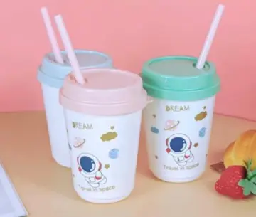 CASA VIDA Plastic Cups - with Straw and Lid Small Kiddie Astronaut Party  Gift Water Bottle Cup Tumbler