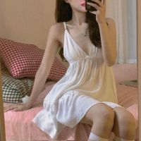 Sleepdress Silky ฤดูร้อน 2023 ใหม่ Halter Hot Girls เซ็กซี่ชุดนอนหลวม ๆ บวกขนาดเชือกแขวนคอ Sleepdress ผู้หญิง