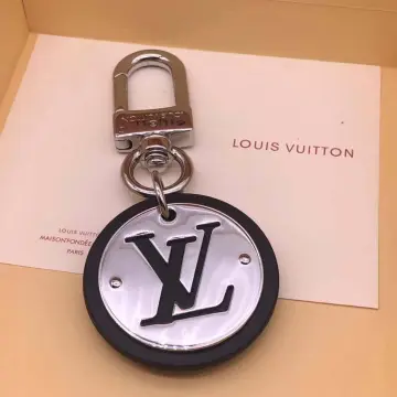 Louis Vuitton M00741 LV Cut Circle Key Holder, Black, One Size