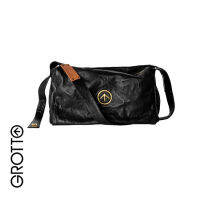 Spot Grotto Men And WomenS Same Paragraph Non -Gender -Free Blackstone Bag Trumpet Fold Sheep Leather Shoulder