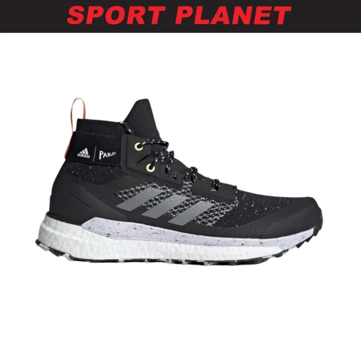 kasut hiking adidas