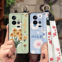 Fashion Design cute Phone Case For VIVO IQOO11 Wrist Strap protective Silicone armor case Kickstand Anti-dust Durable