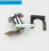 สำหรับ Daewoo 150 220 215 225 300-7 Doosan Excavator ด้านข้างประตูล็อคกล่องเครื่องมือล็อคกระบอก Key Excavator อุปกรณ์เสริม