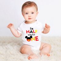 Infant Bodysuits Baby 1/2 Half Way To One Birthday Print Cotton Romper Summer Jumpsuit Outfits Onesie Boys Girls Gift Clothes