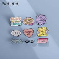 Pinhabit วลีที่ใช้ในการคิด9แบบเข็มกลัดติดปกเสื้อยังคงอยู่อย่างมีระดับเพลิดเพลินกับสิ่งเล็กๆน้อยๆป้ายกระเป๋าเป้สะพายหลัง Kado untuk Sahabat เครื