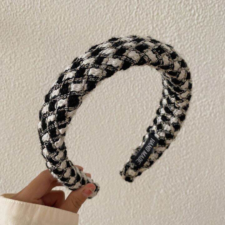 cod-korean-version-of-autumn-and-winter-fragrant-high-skull-top-wide-side-headband-high-end-temperament-hair-cave-knitted-lattice-wholesale-women