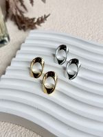 Mija - Twisted Oval Earrings ต่างหูมินิมอล ต่างหูแป้น