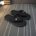 BOU082 รองเท้าแตะผู้ชายเทรนด์ฤดูร้อนของเกาหลีรองเท้าแตะบ้านกันลื่นรองเท้าแตะชายหาด. 