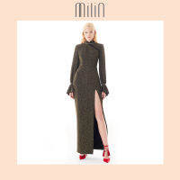 [MILIN] Stand up neckline with crystal detail High tight slit Metallic rulex knit Long bell sleeves maxi dress เดรสยาวคอจีนผ้าทอเมทัลลิคแขนยาวแต่งแถบคริสตัลข้อมือ สีแดง สีทอง  Sheng Guan