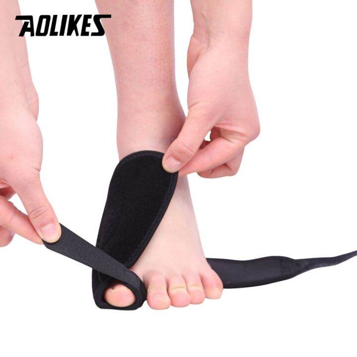 cw-1pcs-toe-correction-thumb-tape-pain-big-corrector-magnetic-foot-movement-protection