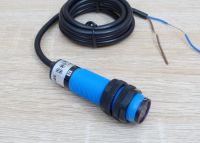 E3F-DS10Y1 Infrared Photoelectric Sensor 0-10cm Detection Range Adjust (AC 90-250V, NO)