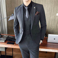 Factory Outlet Fast Shipping GroomS Suit MenS Three-Piece Wedding Dress, Casual Handsome Small