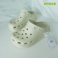 [New Arrival]รองเท้าคร็อคส์-รองเท้าลำลองผู้หญิงCrocs classic crush clogs in bone ความสูง 7ซม