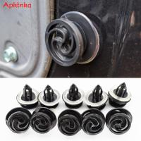 Apktnka 10Pcs คลิปพลาสติกสำหรับ Audi A3 8P A4 B6 B7ภายในประตูการ์ด Fastener คลิป Trim แผงติดตั้ง Auto Car อุปกรณ์เสริม