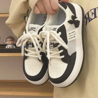 2023 Black and White Color Block High Street Shoes for Women High Street Mesh Surface Breathable Casual All-match Sneakers