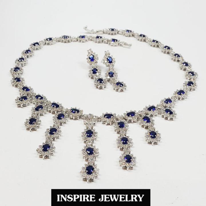 inspire-jewelry-ชุดเซ็ทสร้อยคอพลอยไพลินล้อมเพชร-และต่างหู-เข้าเซ็ท-ลายตามที่โชว์-ลายโบราณ-อนุรักษ์ไทย-สวยงามมาก-ปราณีต-ฝังหนามเตย-งานจิวเวลลี่ทั้งหมด-ใช้ตกแต่งเสื้อผ้าไทย-ชุดไทย-ผ้าสไบ-หรือใส่ประดับ-ผ