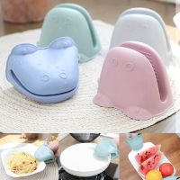 1Pc Kitchen Silicone Heat Resistant Glove Clip Microwave Heat Insulation Non slip Handle Bowl Pot Clip Cooking Oven Glove