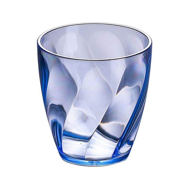 plastic drinkware