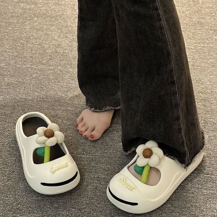 2023-new-fashion-version-slippers-womens-outer-wear-half-baotou-small-flower-hole-mary-jane-summer-non-slip-wet-water-beach-shit-feeling-slippers