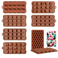 Heart Shaped Rose Shaped Chocolate Fudge Silicone Mold 18 Food Grade Silicone CandyJelly Baking Molds Cake Decoration Accessorie