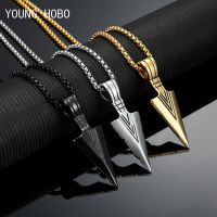 YOUNG HOBO Hip Hop Arrow Necklace Delicate Triangle Spearhead Arrowhead Pendant Necklace for Men Women Punk Hip Hop Gift Jewelry Fashion Chain Necklac