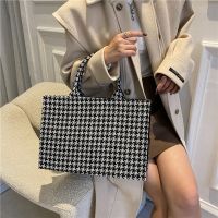 【CW】 Woman Tote Large Capacity Ladies Luxury Designer Handbags Leather Striped Top Handle Shopper