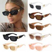 【cw】 1PC Retro Small Cat Eye Frame Sunglasses Women V Sun Glasses Rectangle Jelly Sunglasses With Metal Hinges UV400 Protection ！