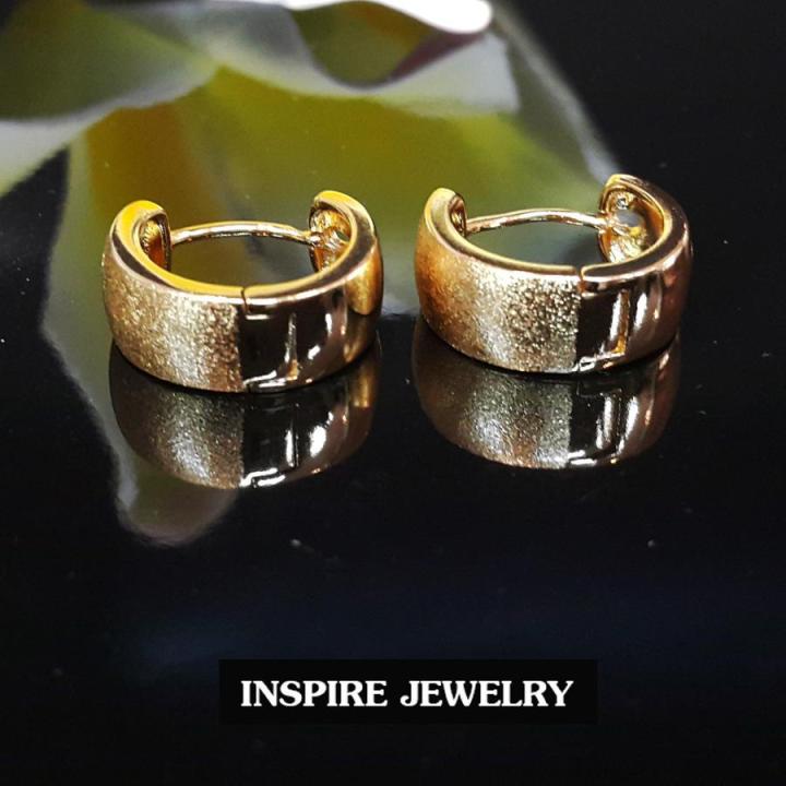 inspire-jewelry-ต่างหูห่วงขาล็อค-หน้าซาติน-หน้ากว้าง-0-8cm-รอบวงใน-1-5x1-5cm-แฟชั้นอินเทรนชั้นนำ-งานเกรดพรีเมี่ยม-งานปราณีต