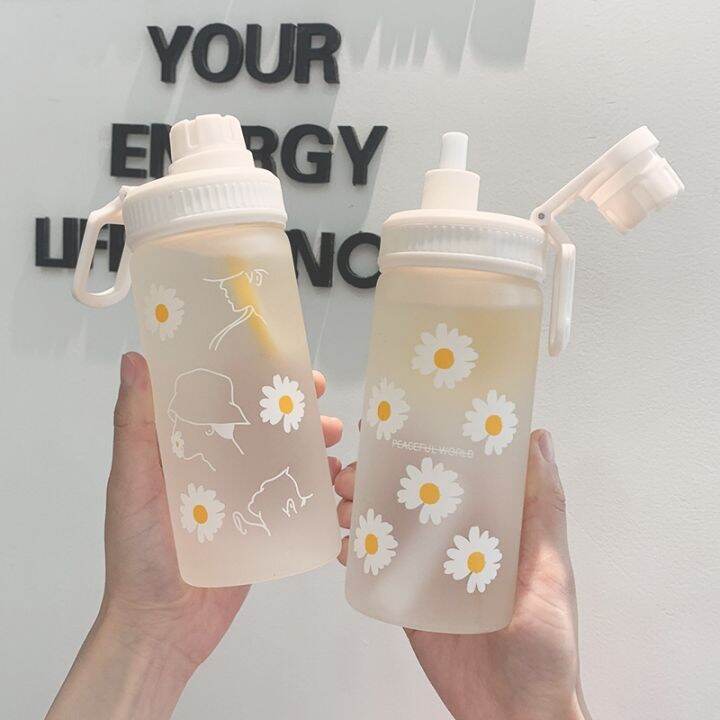 new-500m-cute-daisy-plastic-water-bottles-with-straw-portable-clear-frosted-bpa-free-water-bottle-for-kids-students-drinking-cup