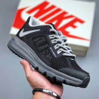 Co-branded small barb black and grey running shoes  MR1358 001