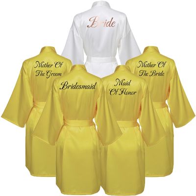 {Xiaoli clothing} สีเหลืองซาตินผ้าไหมเจ้าสาว Robe งานแต่งงานเพื่อนเจ้าสาวเจ้าสาว Dressing Gown เจ้าสาวเสื้อคลุมอาบน้ำรองเท้าแตะสีดำพิมพ์ New