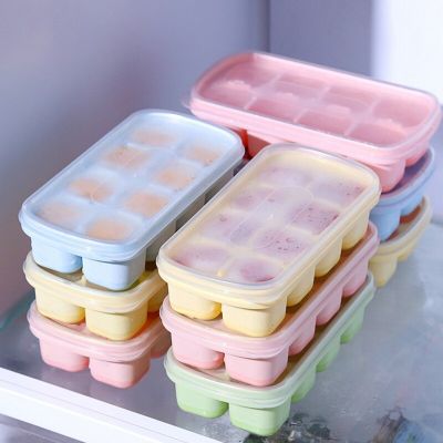 Creative 8 Grid Ice Block Mold Easy Release Food Grade Silicone Ice Block Square Tray DIY Ice Maker Ice Tray with Removable Lid Ice Maker Ice Cream Mo