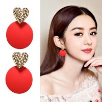 [COD] Exaggerated circle earrings new net red series super fairy fresh all-match explosive style ear wire women