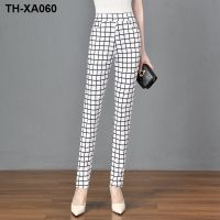 Large size black and white plaid elastic waist 2023 autumn new style green flower slim fit versatile womens straight