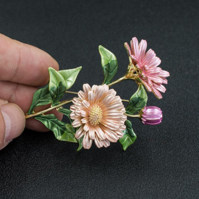 แฟชั่น 3 สีเคลือบเบญจมาศดอกเดซีเข็มกลัดดอกไม้ PIN Broach สำหรับผู้หญิงเครื่องประดับ