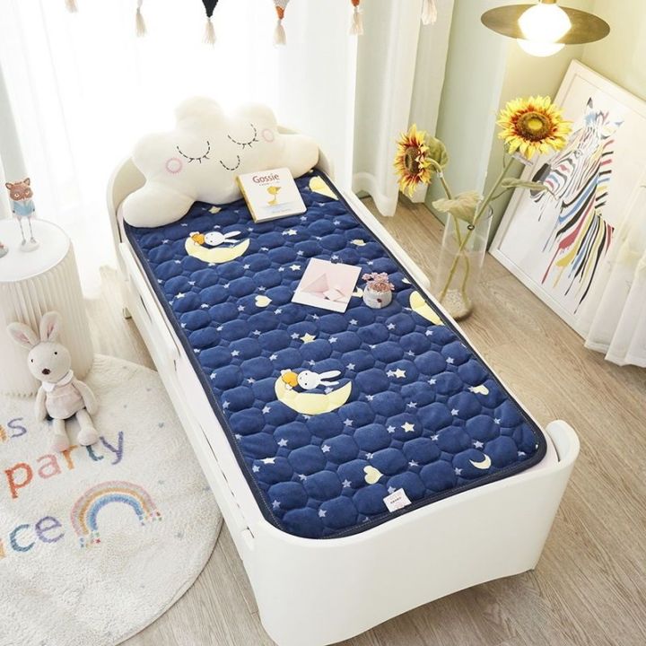 flannel-kindergarten-children-mattress-with-thick-collapsible-water-to-wash-the-baby-baby-warm-bed-bedding-soft-bedding