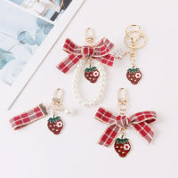 Delicate Butterfly Key Holder Fashionable Womens Keychains Personalized Student Keyring Pearl Chain Bag Charm Jewelry Cute Keychain Strawberry Butterfly Pendant