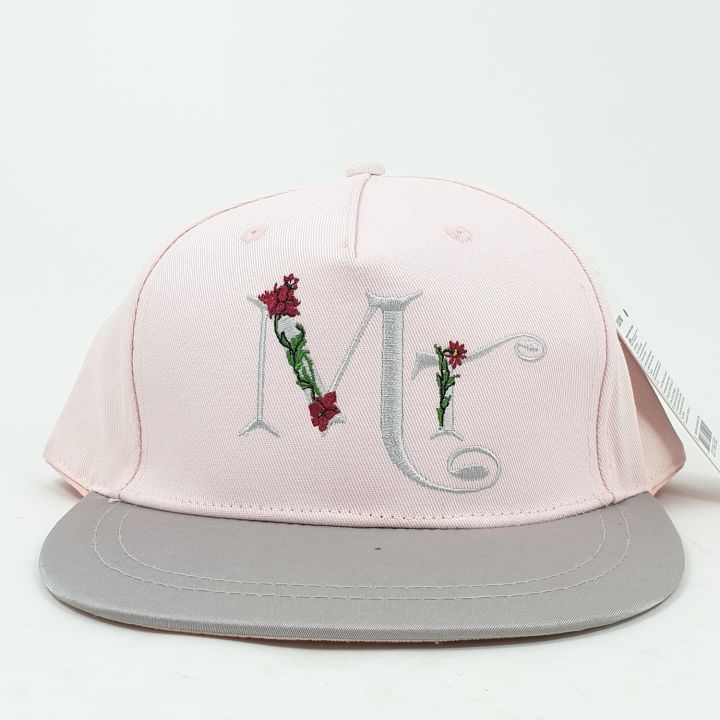 usupso-หมวกแก๊ป-rose-letter-สีขาว