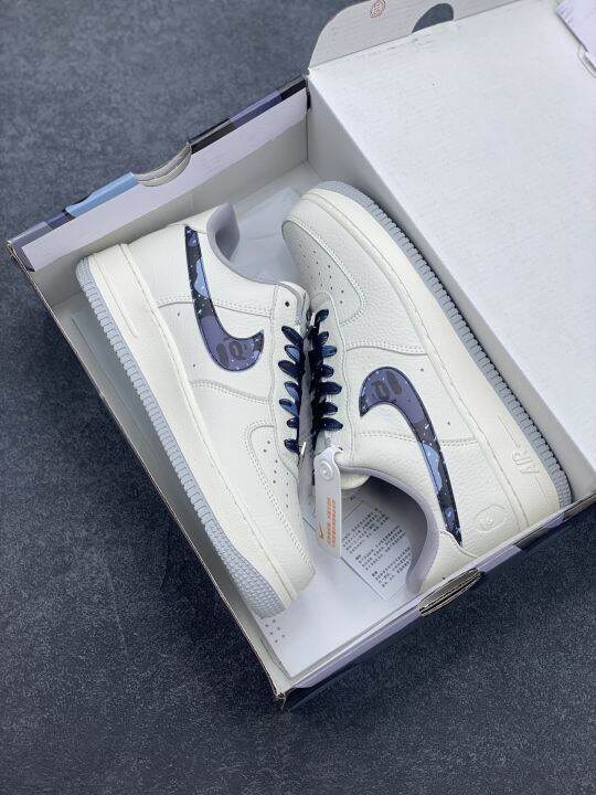 black camo air force 1