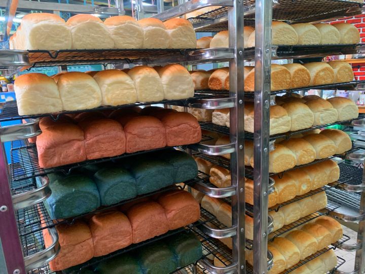 ขนมปังแพสูตนนมสดนุ่มมาก-ไซส์-l-แพละ-12-ลูก-1-คำสั่งซื้อไม่เกิน-8-แพค