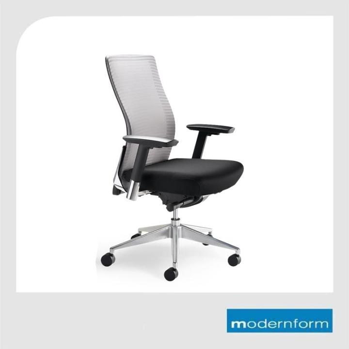 modernform-เก้าอี้สำนักงาน-รุ่น-series15-เบาะสีดำ-พนักพิงกลางสีเทา-เก้าอี้ทำงาน-เก้าอี้ออฟฟิศ-เก้าอี้ผู้บริหาร-เก้าอี้ทำงานที่รองรับแผ่นหลังได้ดีเป็นพิเศษ-พนักพิงหุ้มด้วยตาข่าย-ปรับที่วางแขนได้-3-ทิศท