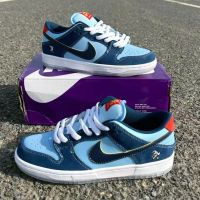 รุ่นยอดนิยม SB Dunk LOW Blue Pigeon รองเท้ากีฬายอดนิยมรุ่นเดียวกับผู้ชายและผู้หญิงกันลื่น