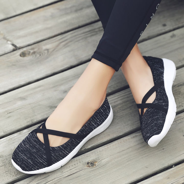 szhydz-รองเท้าผู้สูงอายุฤดูใบไม้ผลิรองเท้าผู้หญิงแม่ข้อต่ำรองเท้าลำลองรองเท้าผู้สูงอายุปลอดภัย2021