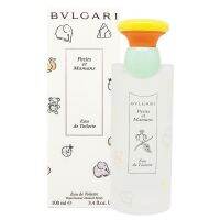 น้ำหอม Bvlgari Petits Et Mamans EDT 100 ml. เป็นน้ำหอมที่มีโทนกลิ่นออกแป้งๆ คล้ายแป้งเด็ก โดยให้ความรู้สึกที่สะอาด ละมุน นุ่มนวล และน้ำหอมรุ่นนี้ปราศจากแอลกอฮอล์