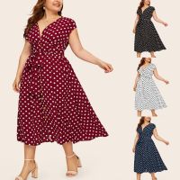 Women Large Polka Dot Dress Button Decorative Design Dress Lace Up Waist V-neck Sleeveless Dress Casual Street Style